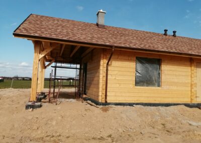 dach gont bitumiczny dom drewniany Kołdowo Człuchów