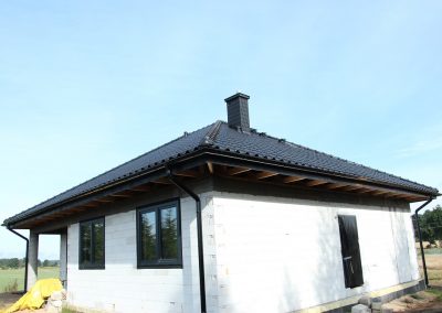 Sieroczyn dach dekarz Człuchów Roben dachówka ceramiczna